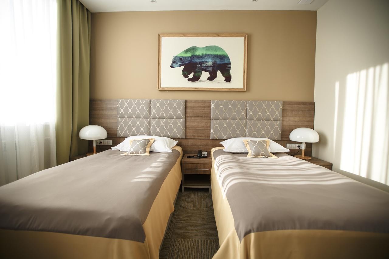 Green Which Hotel Petropavlovsk Extérieur photo